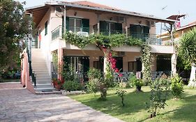 Eleni'S House